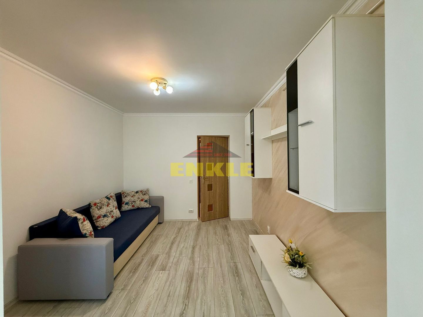 De inchiriat apartament cu 3 camere, zona Unirii. - Poză 5