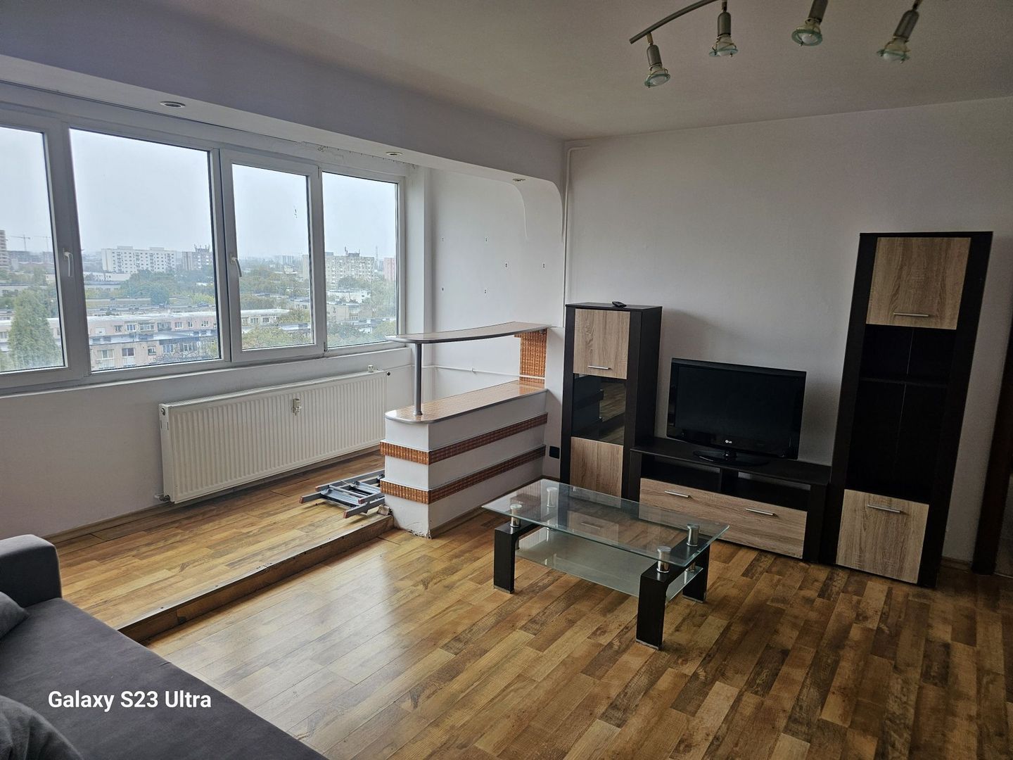 Apartament 3 camere, mobilat și utilat, lângă metrou Valea Ialomiței - Poză 1