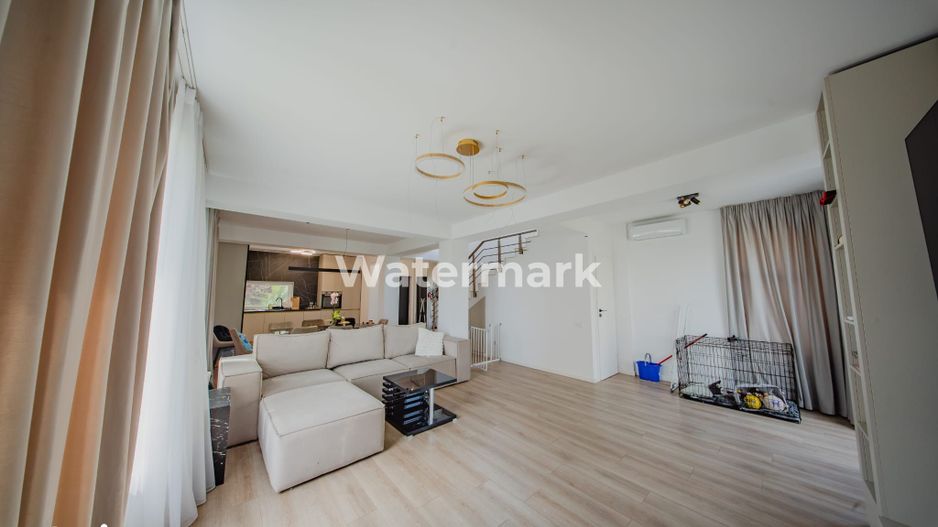 Casă cu 4 camere de închiriat, grădină 200 mp - Poză 3