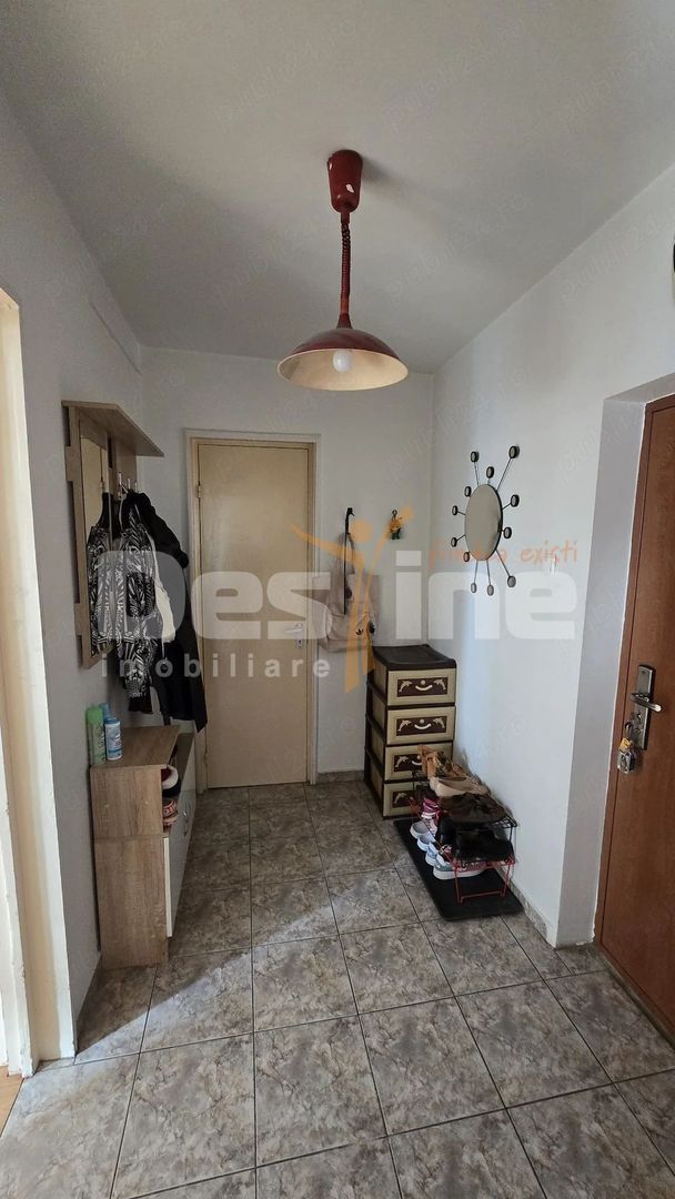 APARTAMENT 2 CAMERE SEMIDECOMANDAT - Poză 1