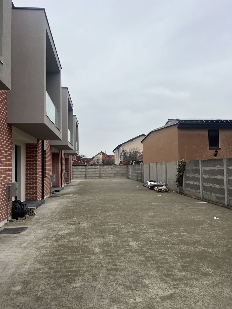 Casa P+1E la cheie 3 camere în GIROC - Poză 7