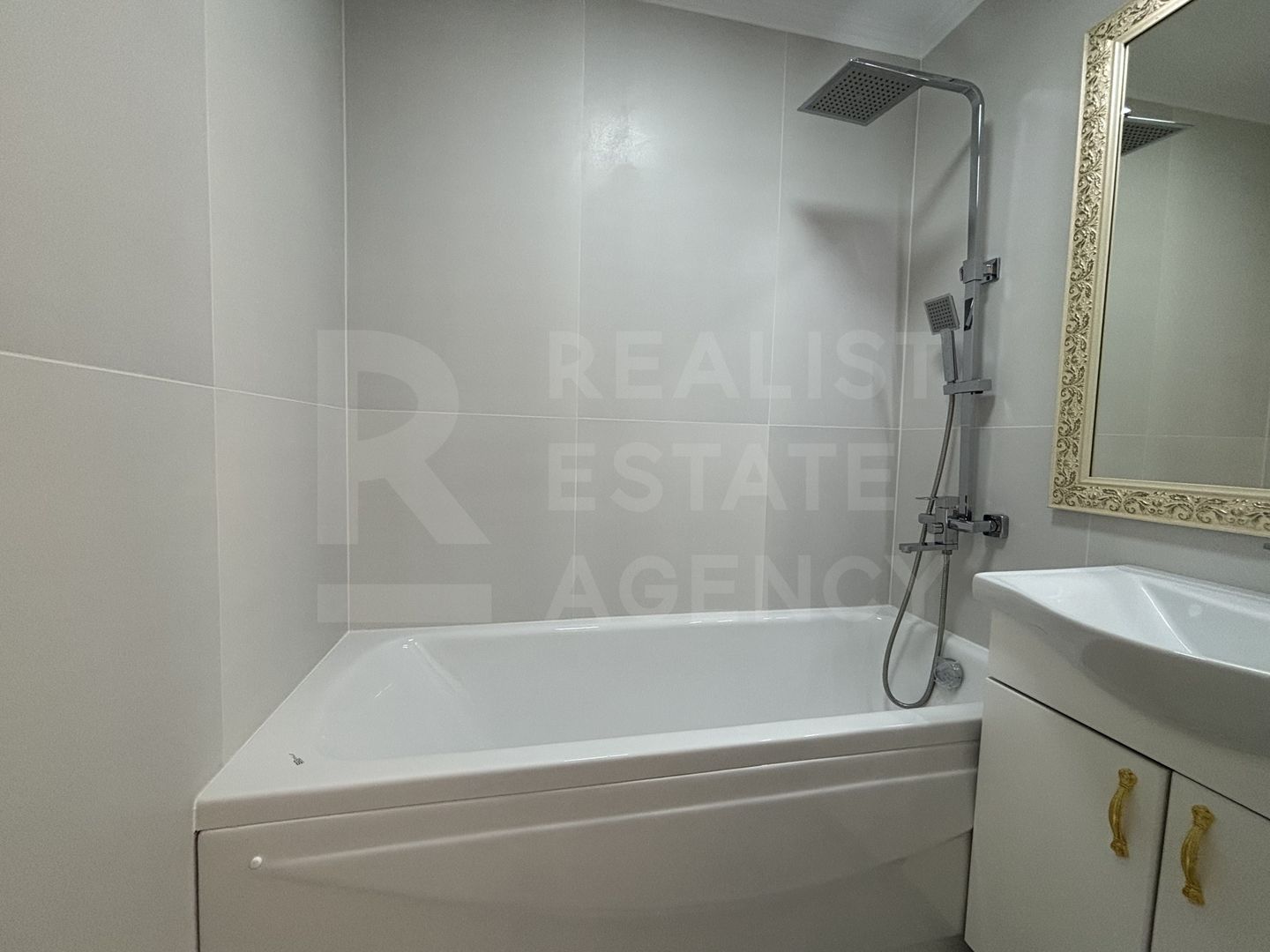 Vânzare, apartament, 3 camere, Strada Alba Iulia, Buiucani - Poză 8