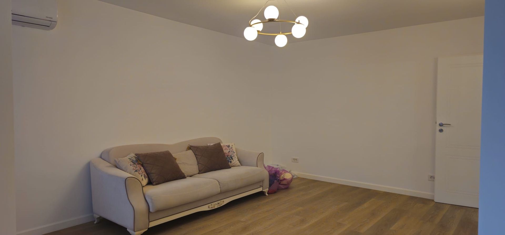 Exclusivitate - Apartament 3 camere, 92 mp - Faleza Dunarii, COMISION 0% - Poză 14