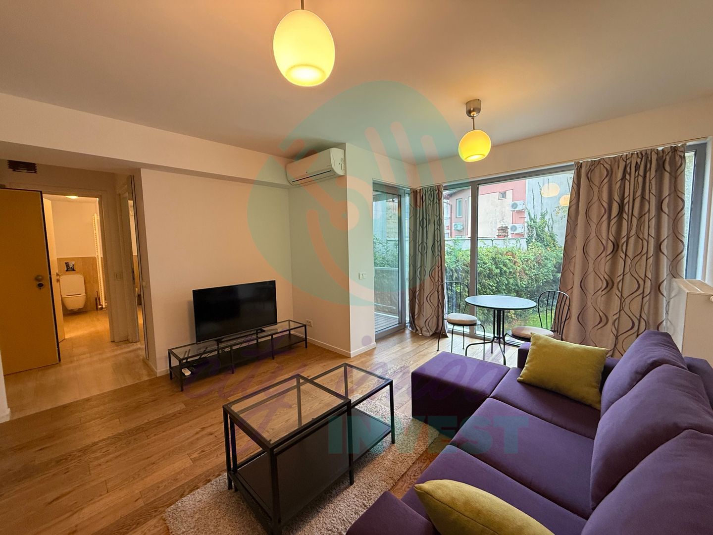 2 camere cu design industrial – un refugiu urban cu vedere spre gradina - Poză 6