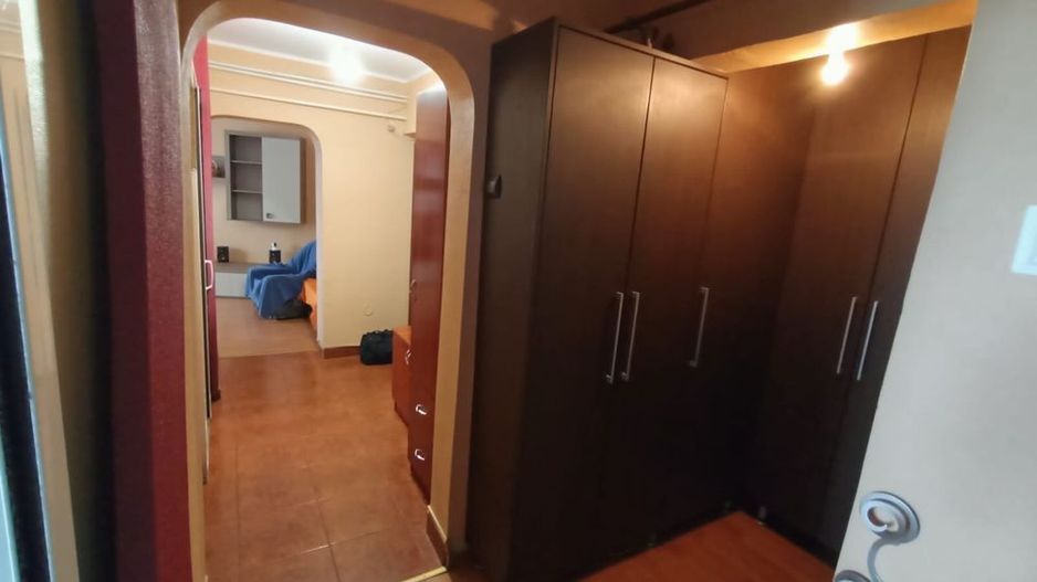 Apartament 4 camere, Micro 18 - Poză 3