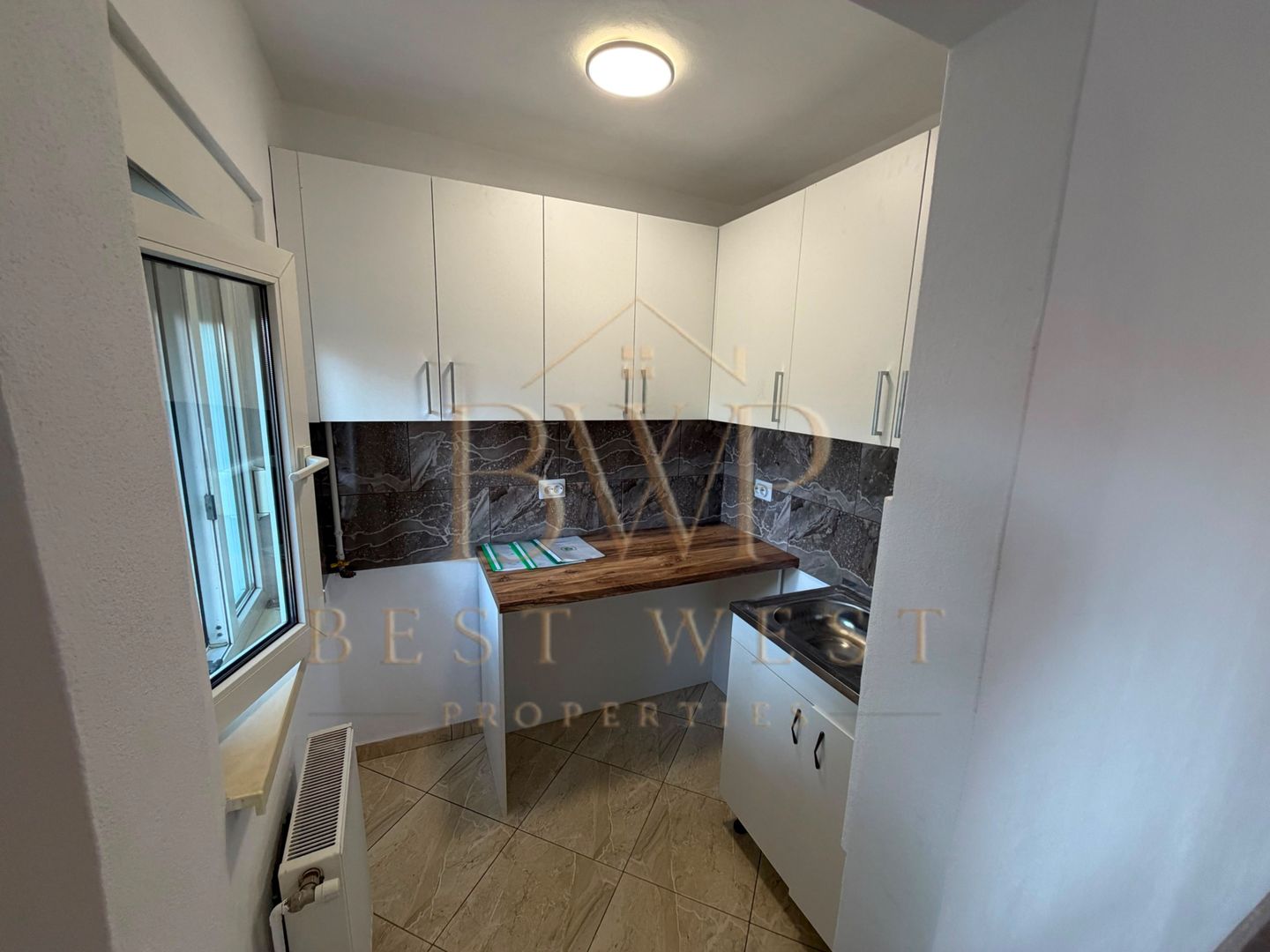 Garsonieră renovată Buziașului parter - Poză 1