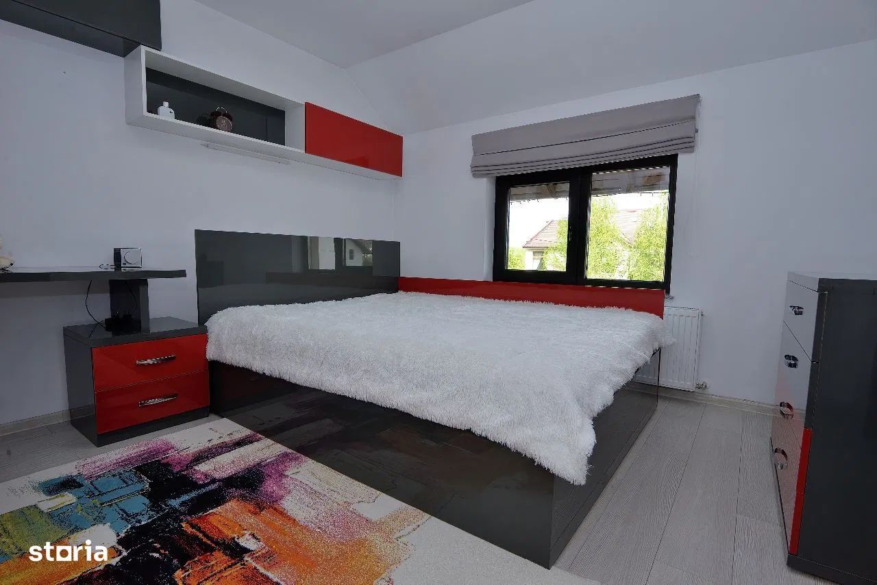 Casa individuala 7 camere Targu Neamt - Poză 10