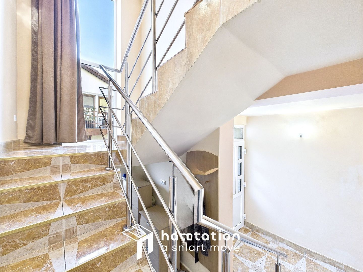 Descoperă turul virtual – Casă individuală spațioasă,  zona Bucovina - Poză 28