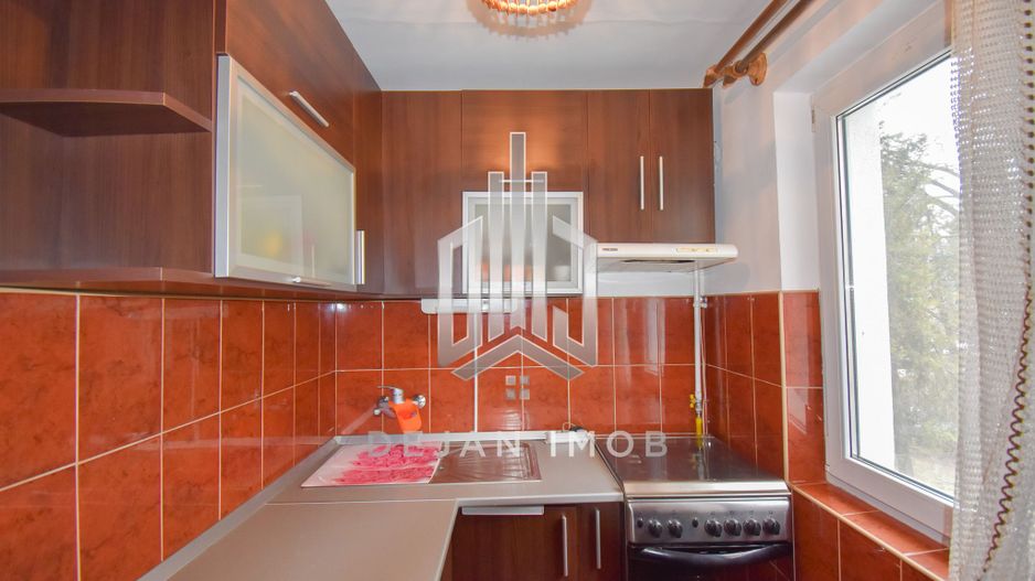 Apartament cu 2 camere de vânzare în Simeria, Sfantu Gheorghe - Poză 4