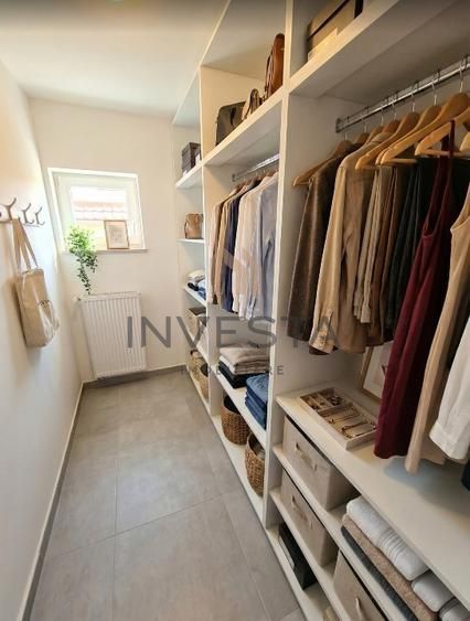 Casă individuală modernă în Gruia, cu grădină superbă - Poză 13