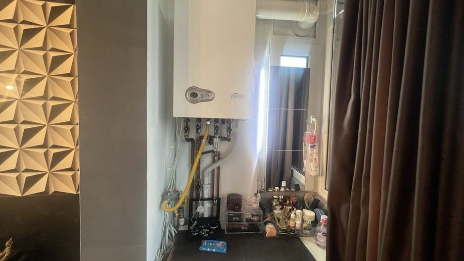 Apartament 2 camere de vanzare zona Tomis Nord - decomandat - Poză 7