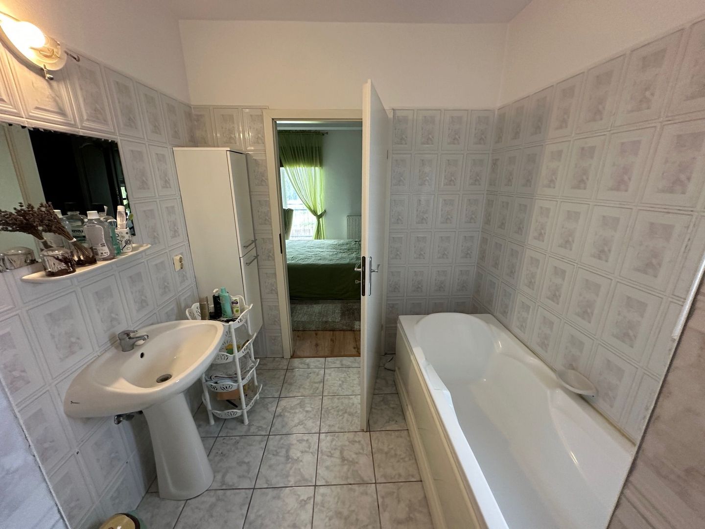 Casă / Vilă cu 5 camere zona Lunei - Poză 25