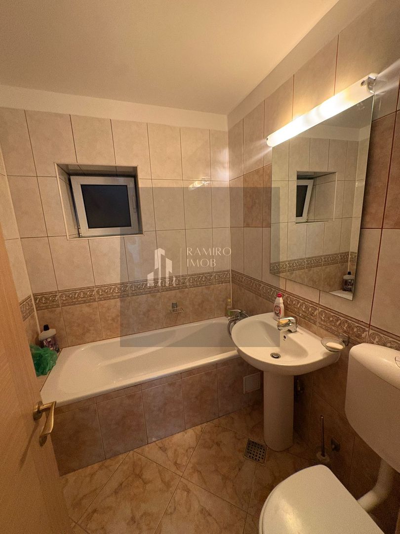 4 camere  etaj 1 /450 m METROU UNIRII - Poză 20