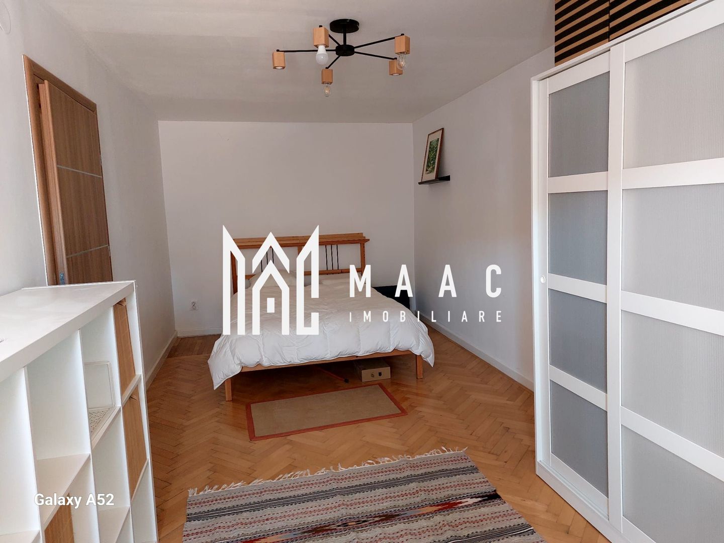 Apartament 3 camere I  Central I 66 MPU I Vedere panoramică - Poză 2