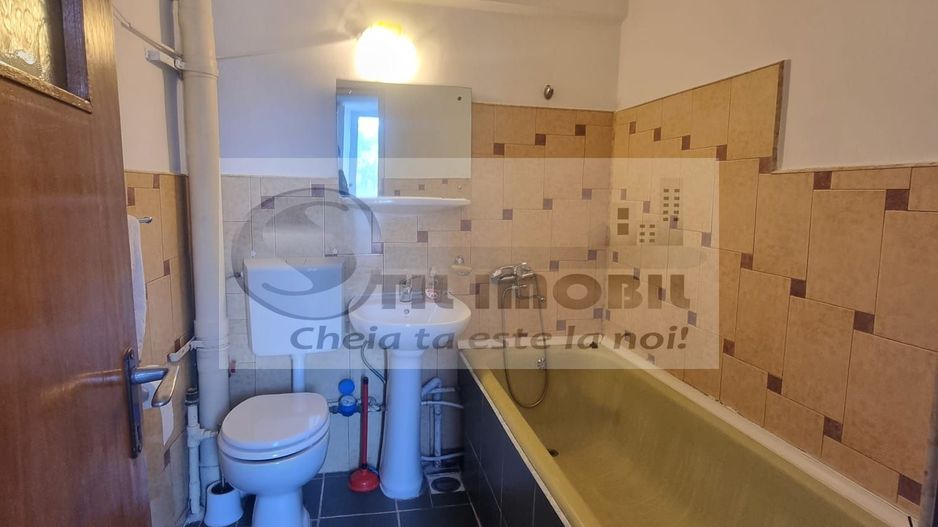 Nicolina - 2 Camere Decomandat, 65 mp - etaj 3 - Negociabil ! - Poză 6