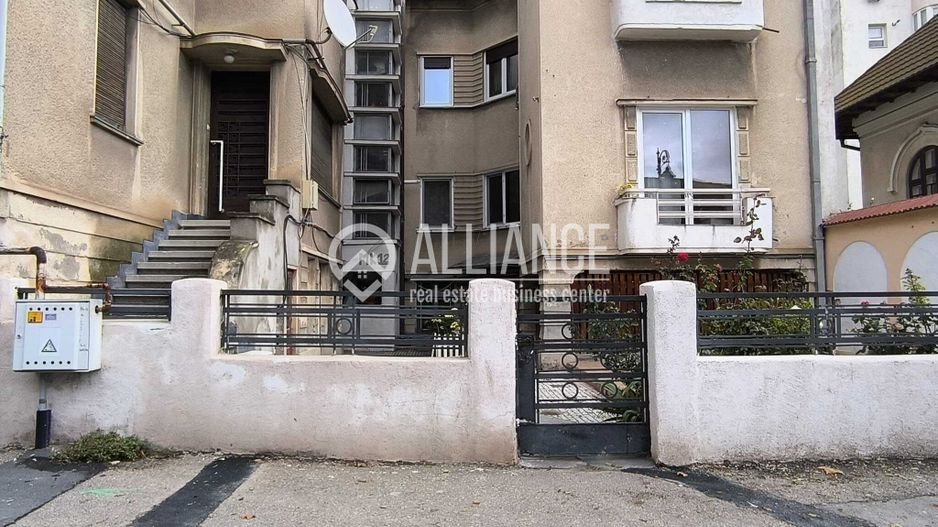 CENTRU PLAJA MODERN(COD03)- Apartament modern in vila interbelica ! - Poză 24