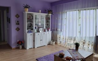 Apartament cu 2 camere de vanzare in Floresti. - Poză 1