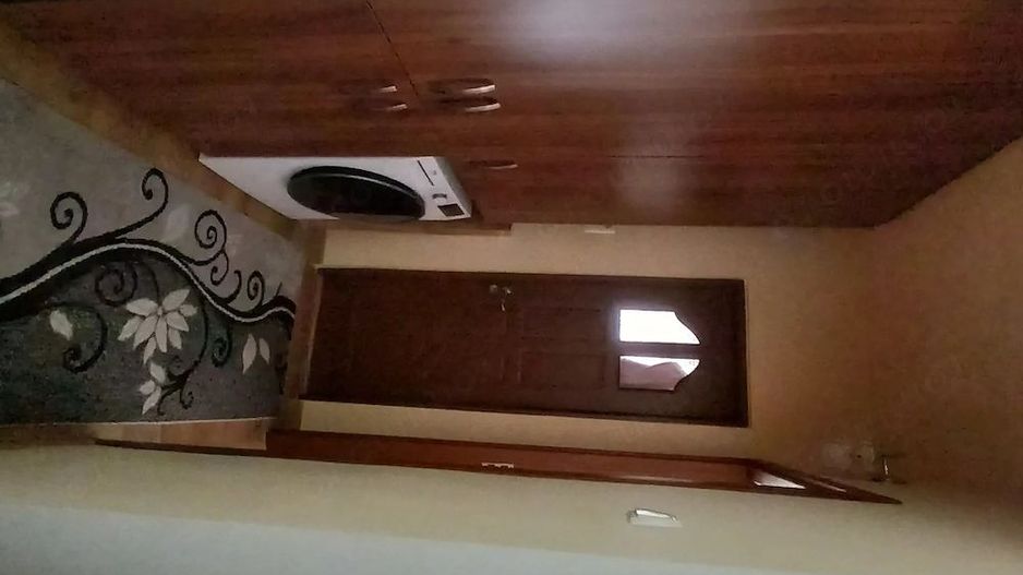 Apartament cu 2 camere de vanzare pe strada Careiului vizavi cu Nepi Shopping Plaza. - Poză 4