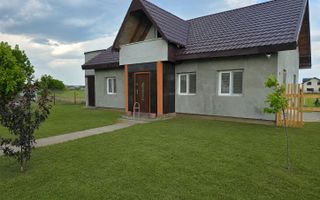 Casă P+M cu garaj, mansardă amenajabilă și teren de 500 mp în Dancu - Poză 1