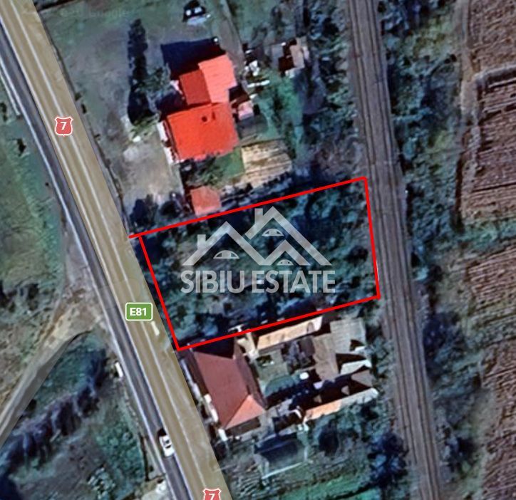 Teren intravilan de vanzare aflat la 15 km de Sibiu - Poză 1