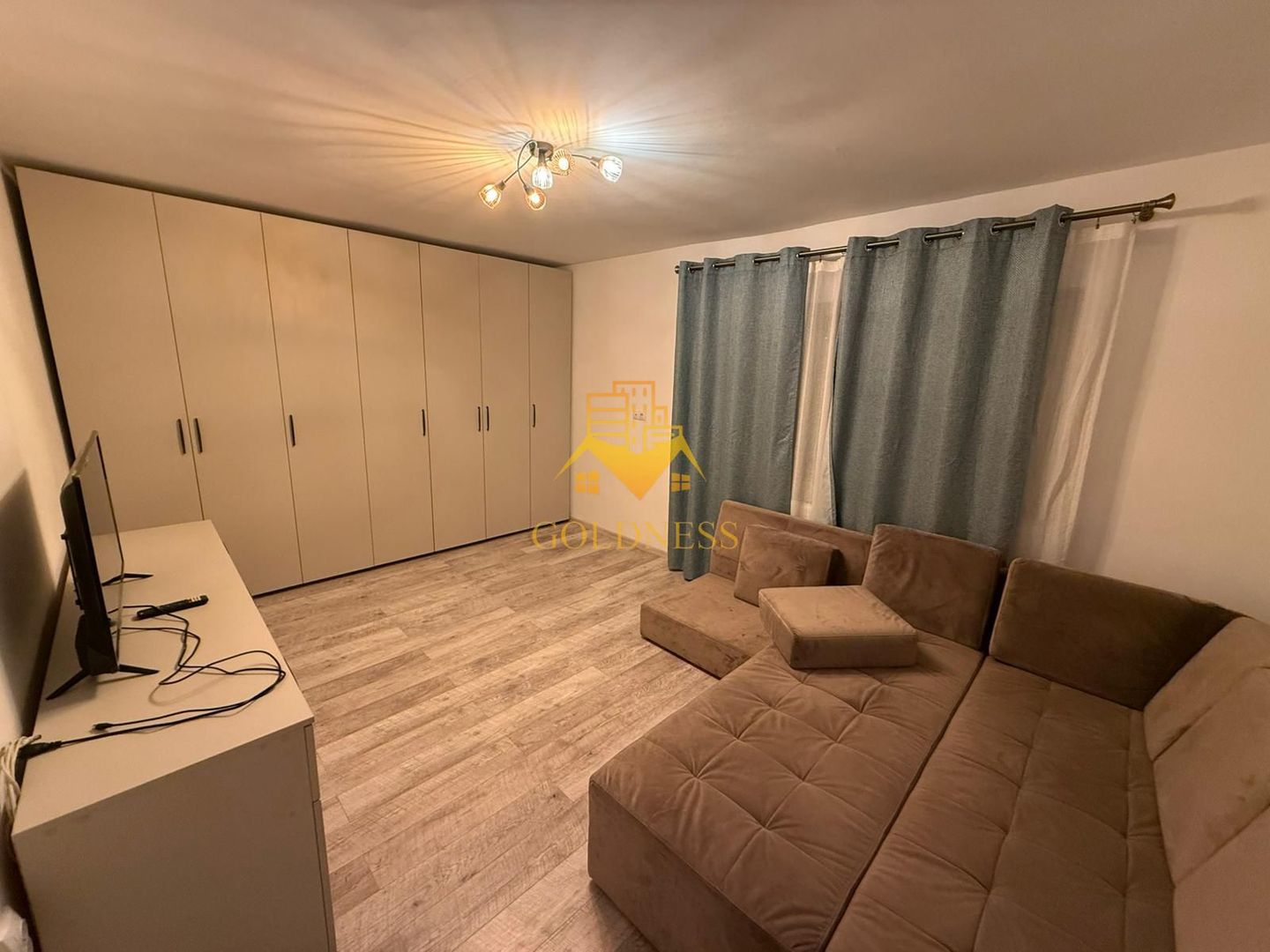 2 camere decomandate, balcon, Mega Image, Piata Marasti, Panemar - Poză 3