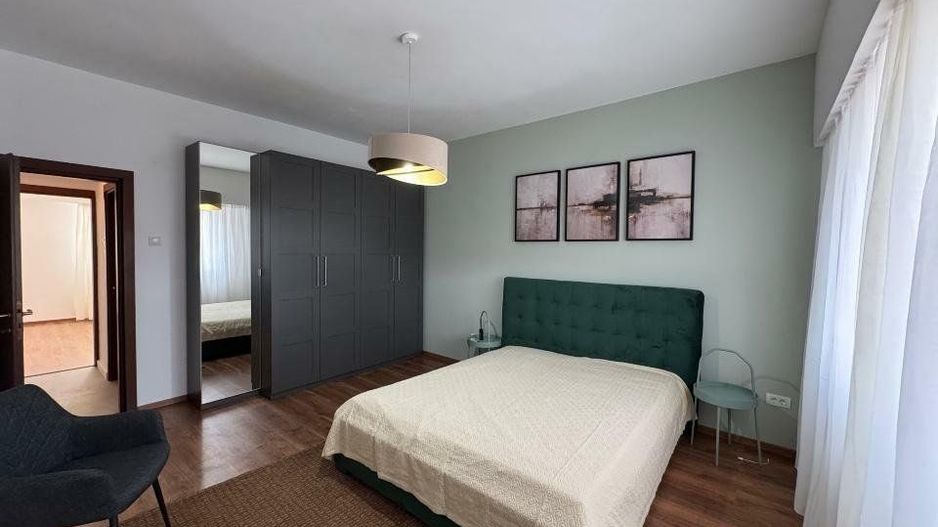 Apartament 3 camere spatios cu loc de parcare pe Str. Icoanei - Poză 2