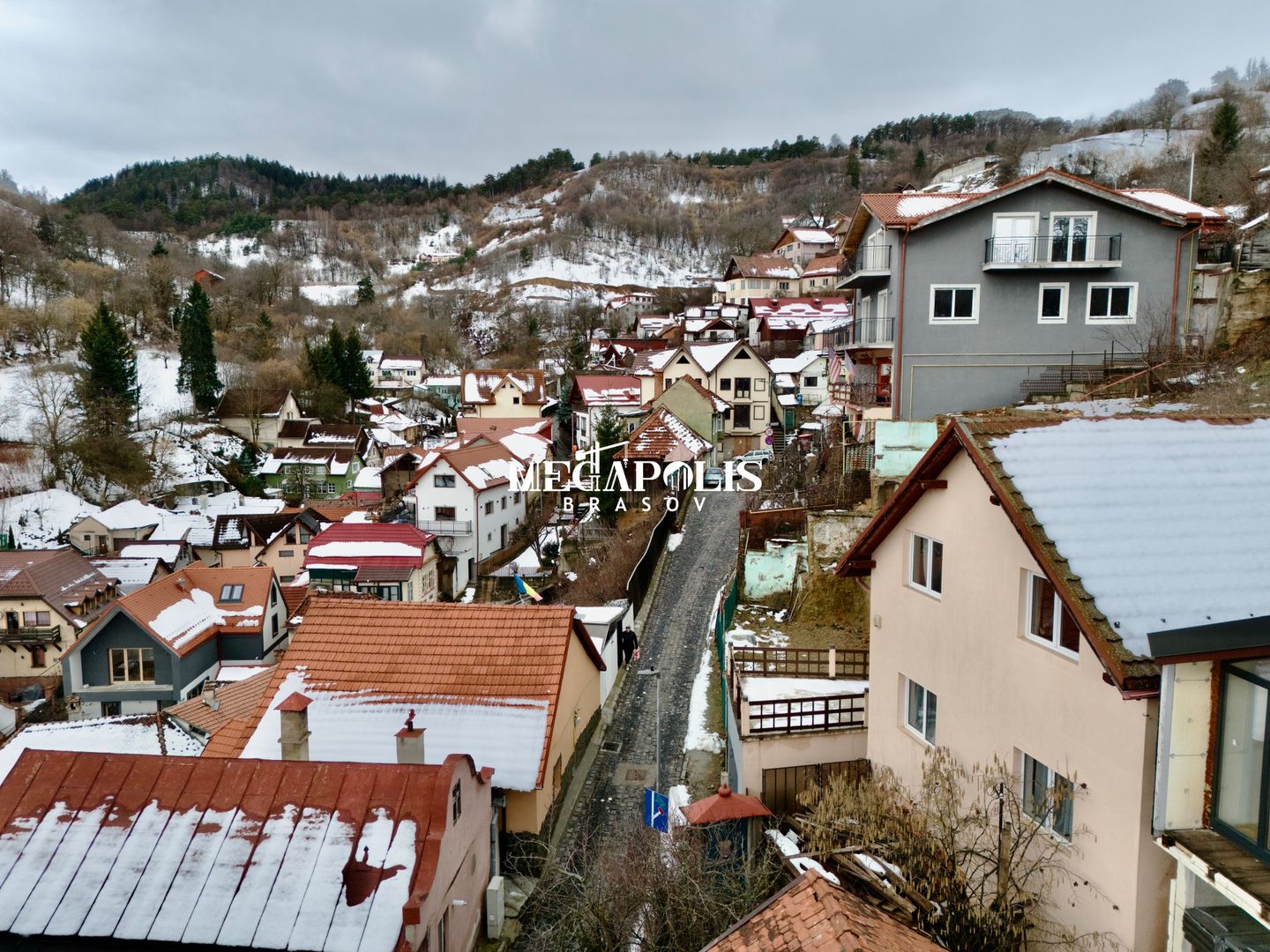Casă 4 camere | Locație excepțională | Singur în curte | GARAJ - Poză 34