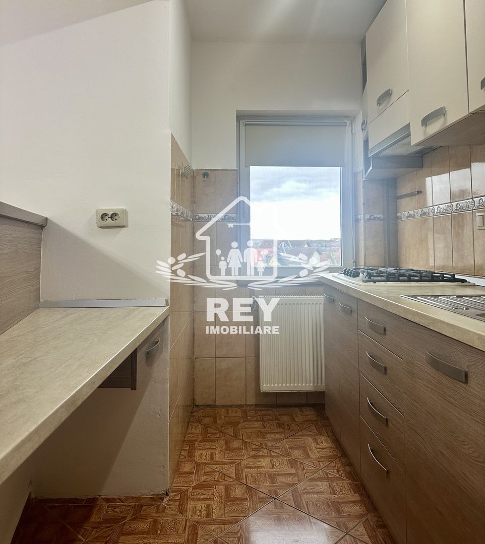 Apartament 4 camere cu garaj zona Strand- V.Aurie - Poză 20