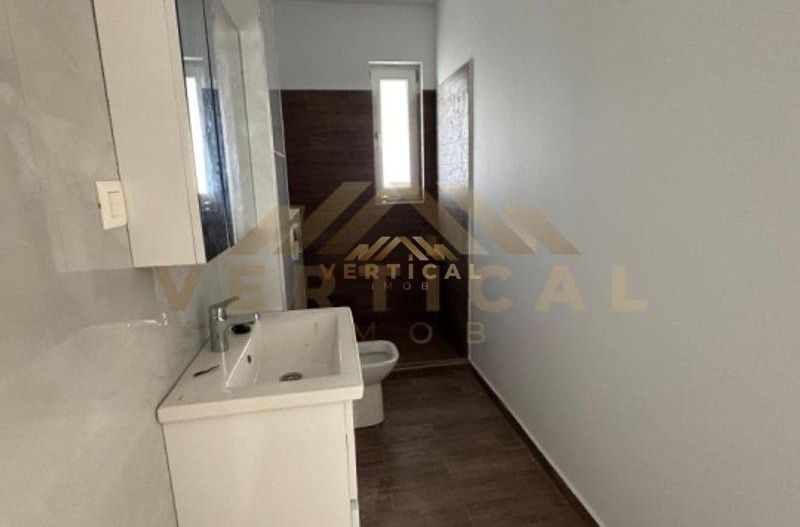 Casă duplex, 280 mp teren, 4 camere com Berceni/ Vidra - Poză 9