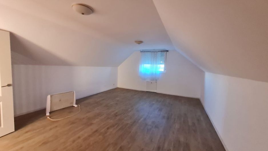 Casa cu teren de 14340 mp în Jebel/Pretabila pentru afacere - Poză 20