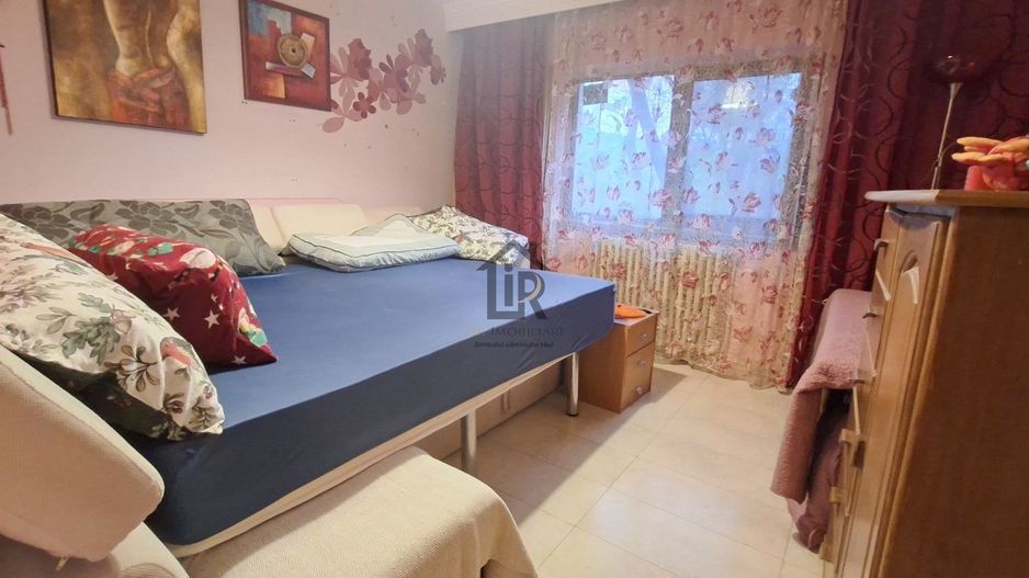Apartament 3 camere decomandat- Nicolina -Iasi - Poză 3
