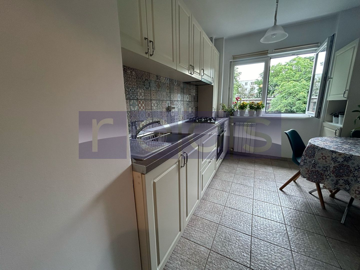 Apartament 4 camere Drumul Taberei | Geam Baie| Metrou - Poză 9