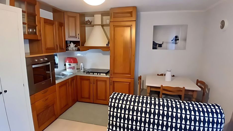 Apartament 2 camere, Cetate, et.1, zona b-dul Transilvaniei - Poză 2