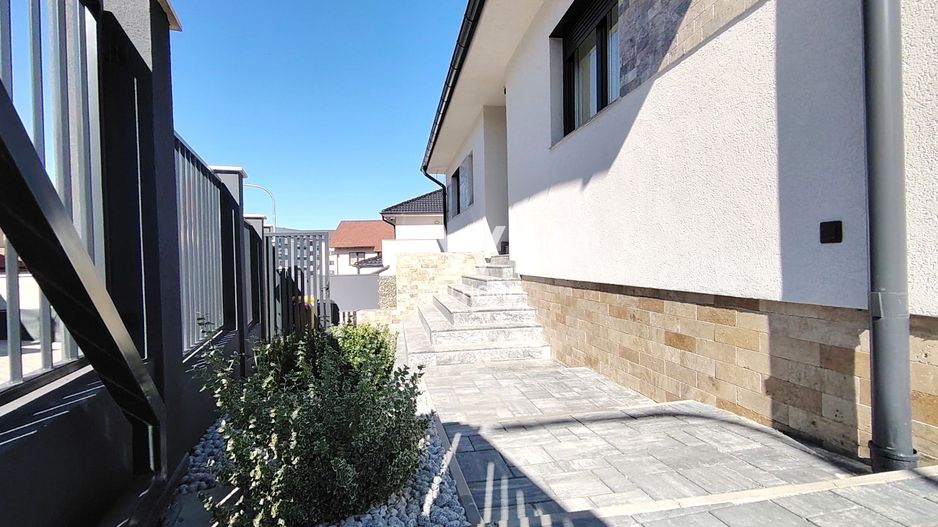 Casa noua Sibiu, Selimbar - 4 camere, garaj, curte mare - Poză 11