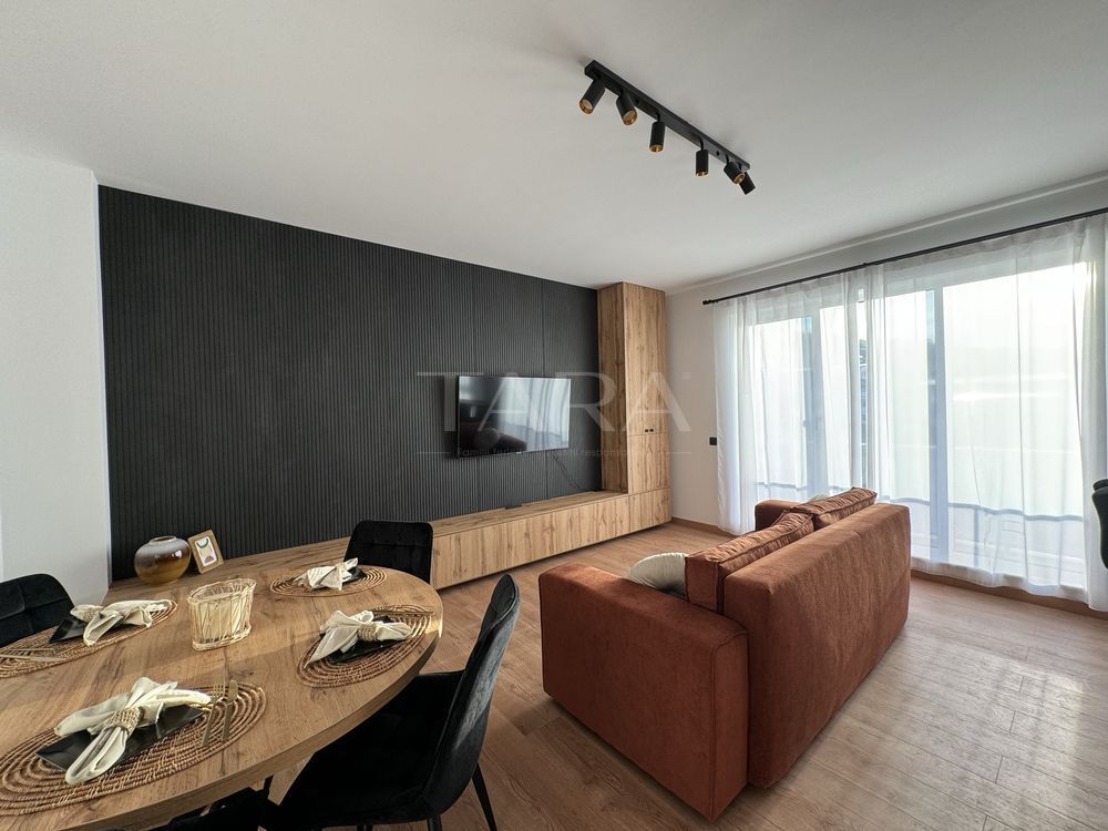 Apartament modern cu 2 camere, orientare Sud-Vest, parcare inclusă. - Poză 1
