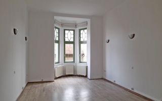 De inchiriat spatiu de birou situat pe strada Iosif Vulcan, Oradea - Poză 5