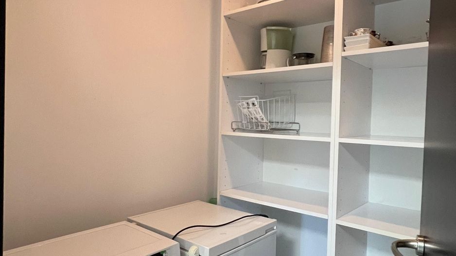 3 camere cu 84 mp de curte | 2 parcari subterane | boxa 8 mp amenajata - Poză 10