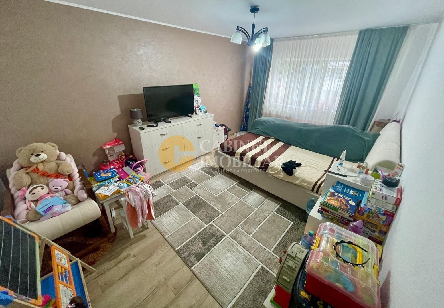 Ap. 2 Camere Decomandat - Etajul 1 - Zona Rond Zimbru - Poză 1