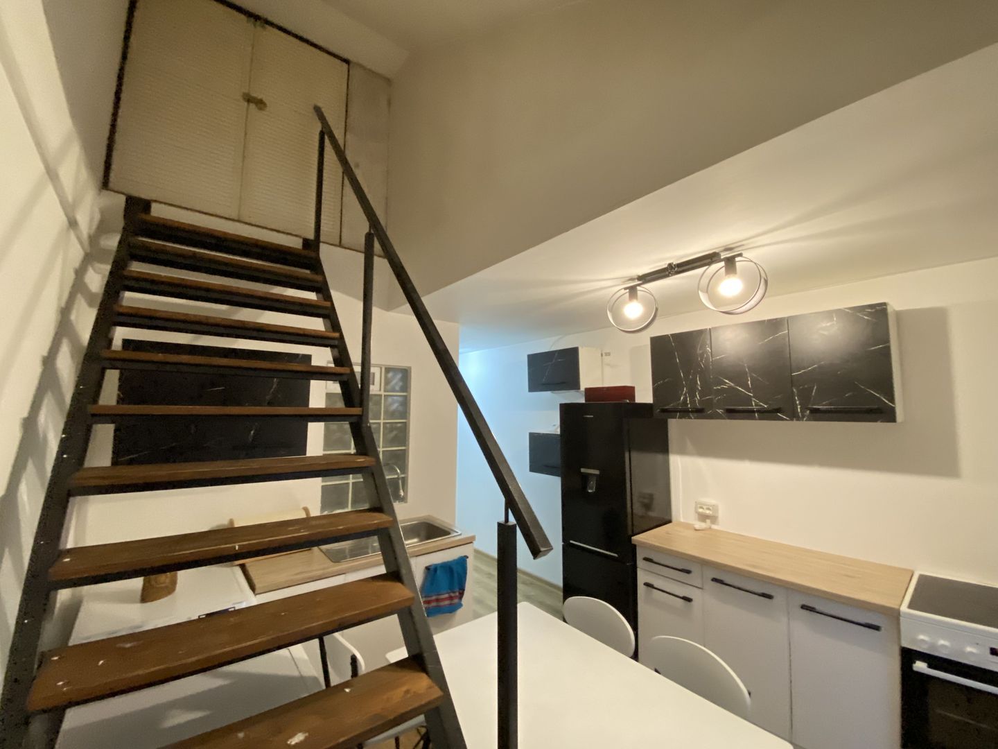 Apartament 3 Camere, 100 mp, Balcon, Centrala, Blascovici/Cetatii - Poză 12