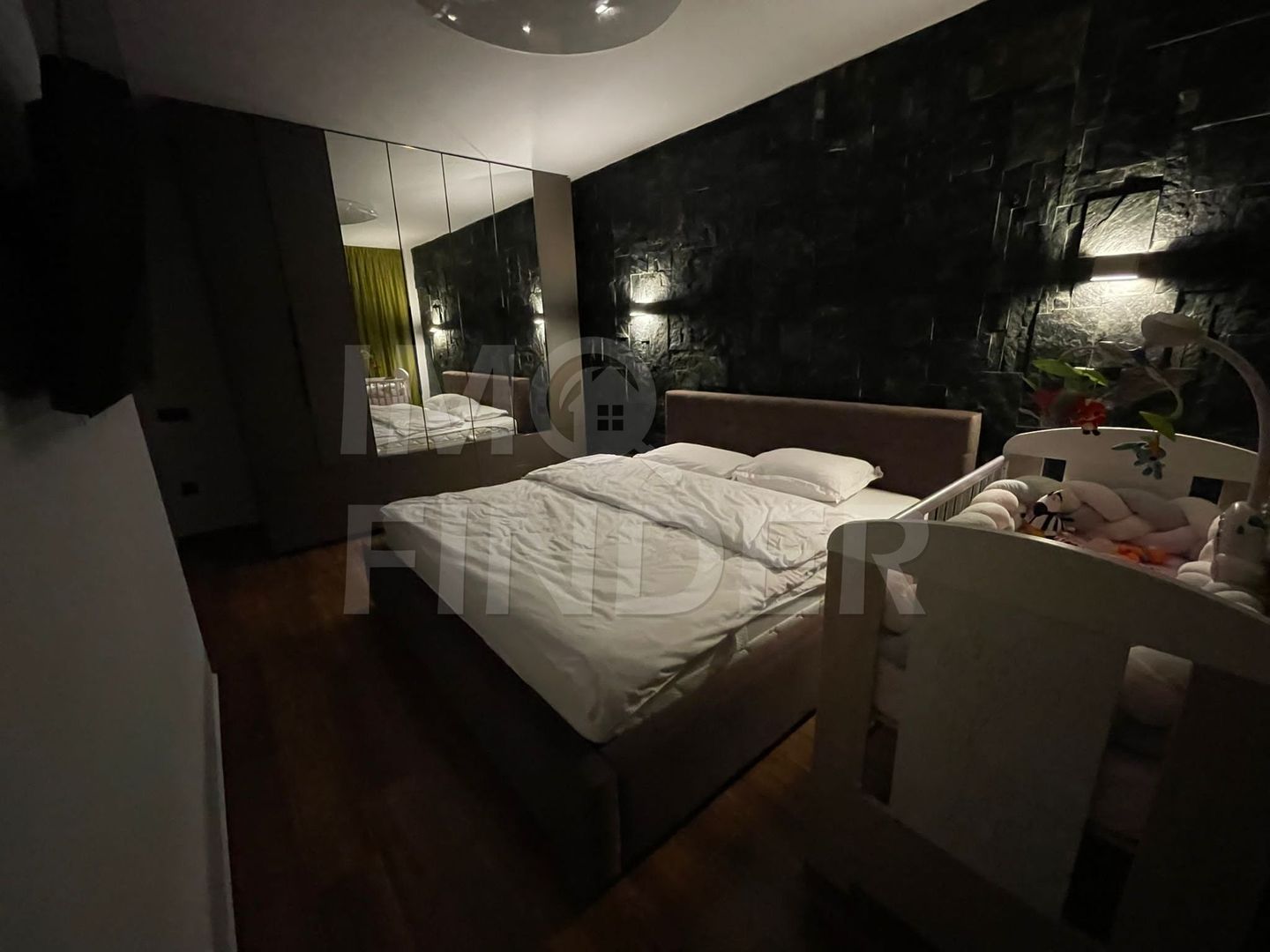 Vanzare Penthouse cu 3 camere, terasa, finisat lux, zona Donath - Poză 13