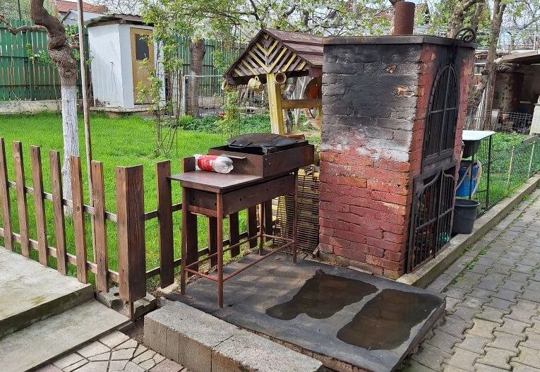 Casa Micro 17 toate utilitatile,3 camere,350 mp teren - Poză 4