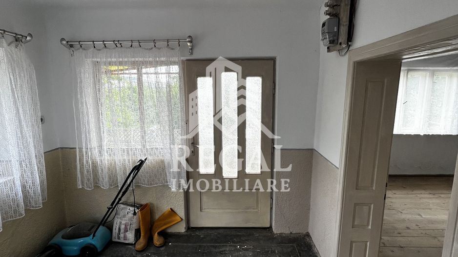 Casă de vânzare în Peștișu Mare – Teren generos de 1.513 mp - Poză 6