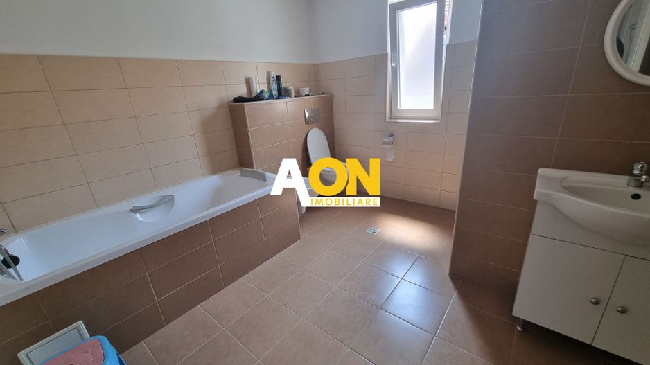 Casa si spatiu comercial, 5 camere, 415mp teren, Centru - Poză 16