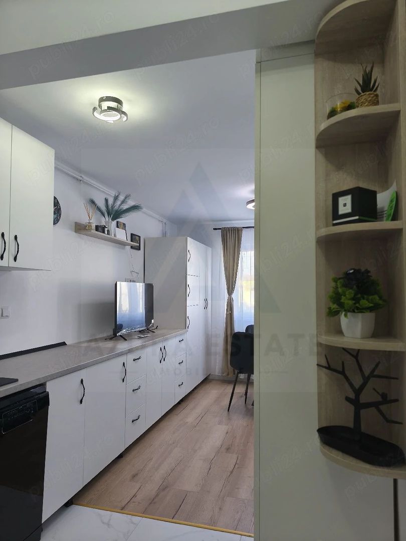 Garsoniera moderna mobilata si utilata complet parter zona Lazaret - Poză 2