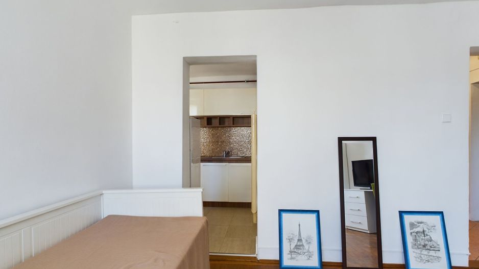 Apartament cu o cameră în zona Spitalului Județean - Poză 3