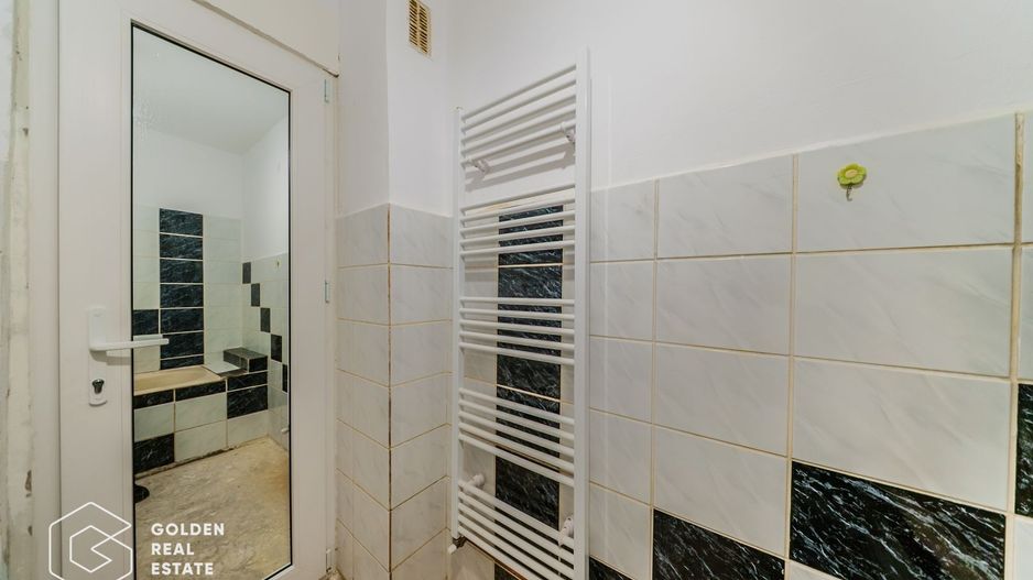 Apartament modern, 2 camere Alfa, renovat, et4, centrala, perfect pt investitie - Poză 13