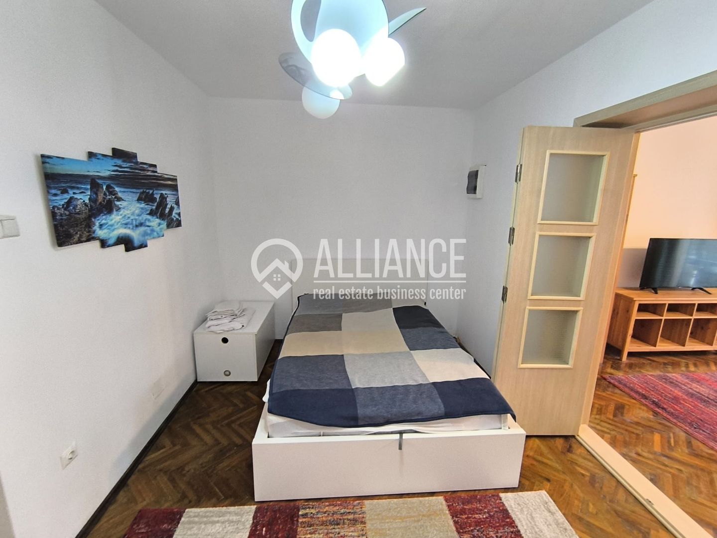 CENTRU PLAJA MODERN(COD03)- Apartament modern in vila interbelica ! - Poză 10