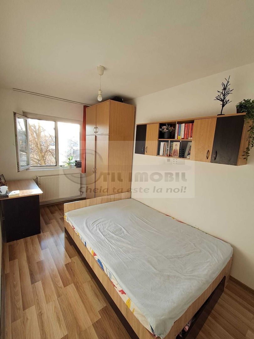 Apartament 3 camere  Podu Ros- 350 EURO - Poză 3