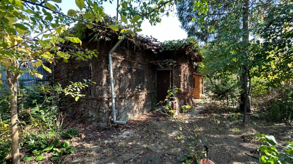 Teren 480 cu casa de 3 camere demolabila ( sau renovabila) sector 1 - Poză 6