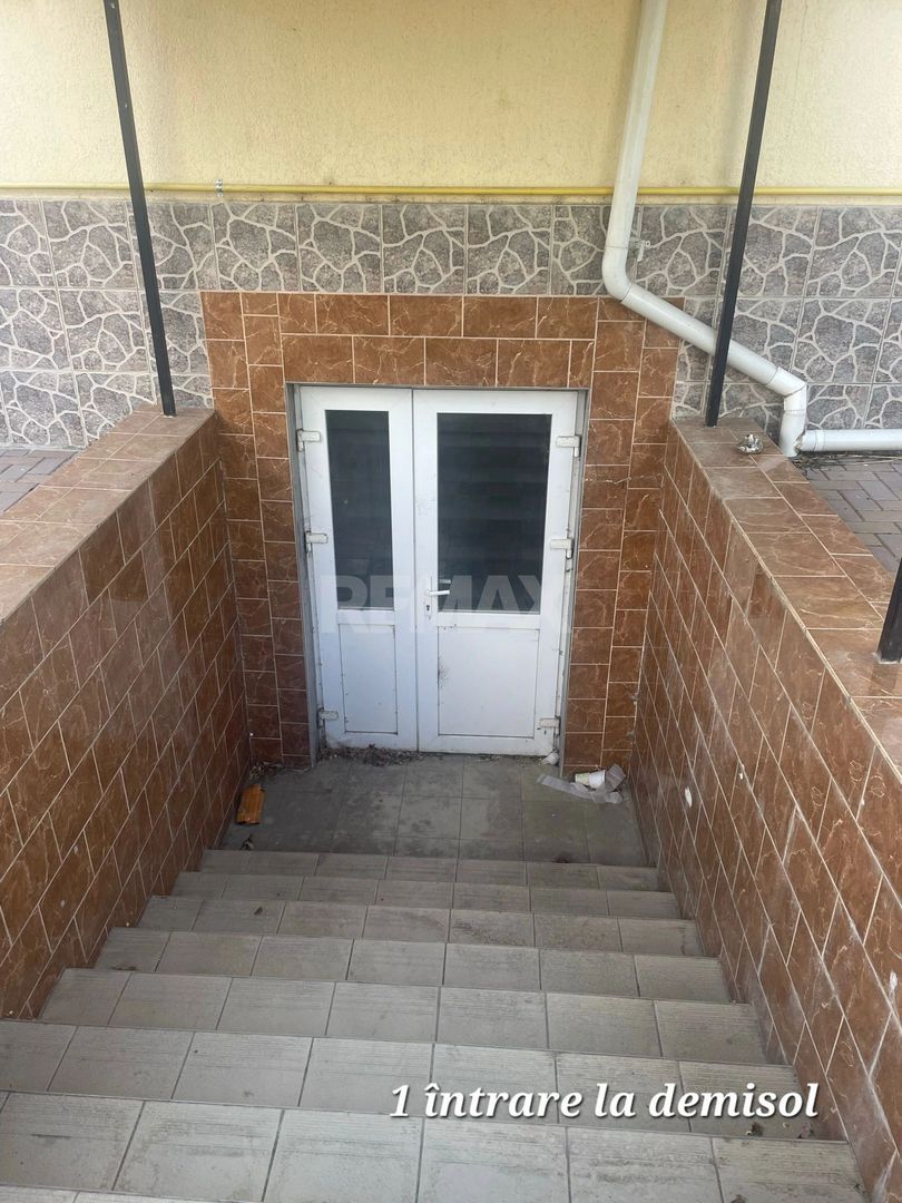 Spațiu comercial Basarabeasca centru 542m2 - Poză 19